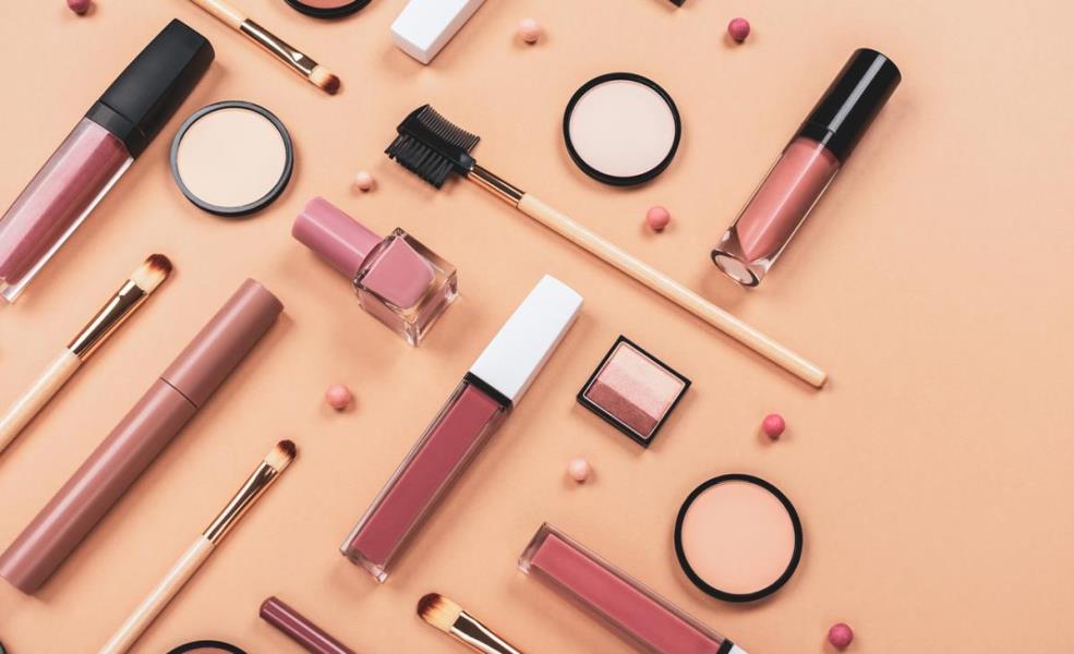 بهترین آموزشگاه آرایشگری تهران