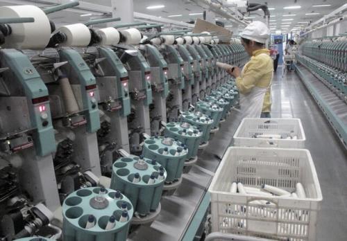 جامعه کارگری لرستان از توقف چرخه تولید کشور جلوگیری کرده اند