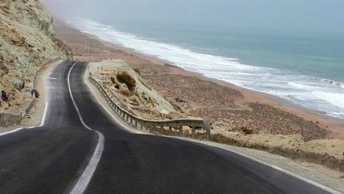 تکمیل راه های اصلی کریدور جاده ای ساحلی جنوب کشور تا ۱۴۰۳