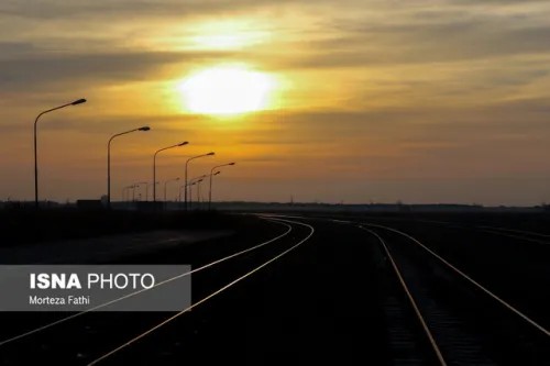 شروع عملیات برقی سازی راه آهن تهران-مشهد تا پایان ۱۴۰۴